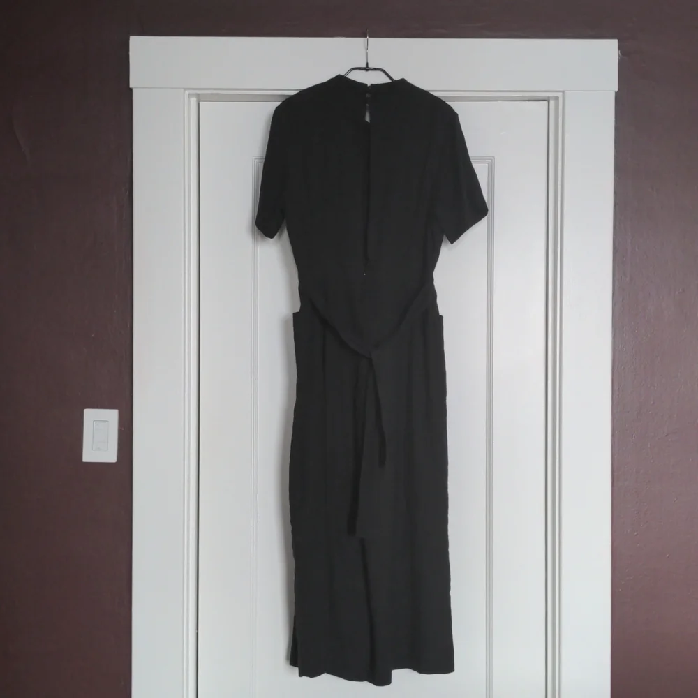 7115 by Szeki Mandarin Jumpsuit Navy XS - Picture 7 of 9
